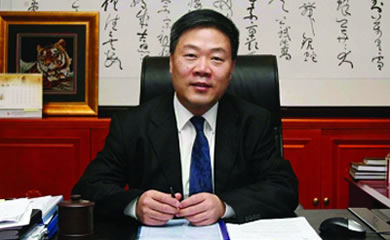 翁振杰-重庆国际信托有限公司董事长介绍