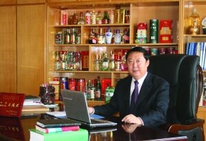 王清君-内蒙古百年酒业有限责任公司董事长介绍