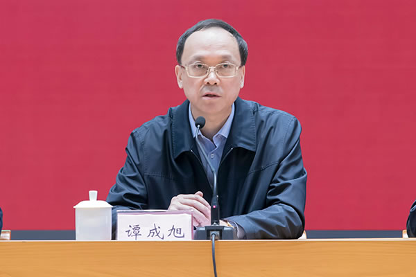 谭成旭-鞍钢集团董事长兼党委书记介绍