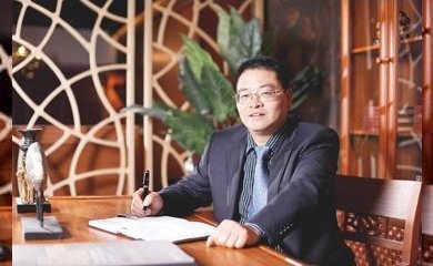 尹显建-成都市双虎实业有限公司董事长介绍